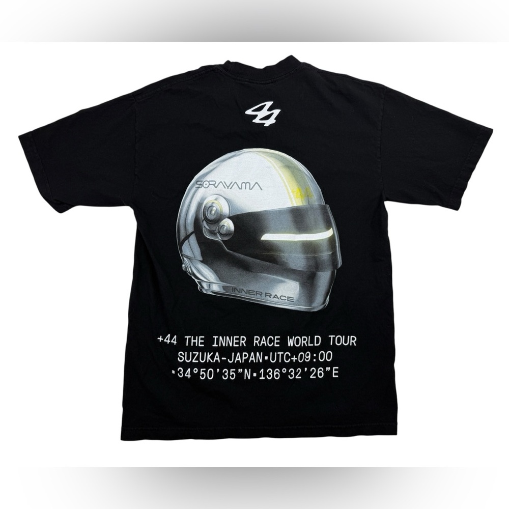 Lewis Hamilton +44 x Sorayama Helmet Shirt Men Medium Formula 1 Suzuka Black USA